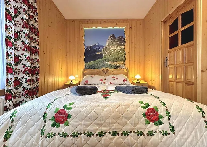 Apartament 2-4 osobowy - Wesoła Chatka - Krupówki 37b - CENTRUM Zakopane | 2★