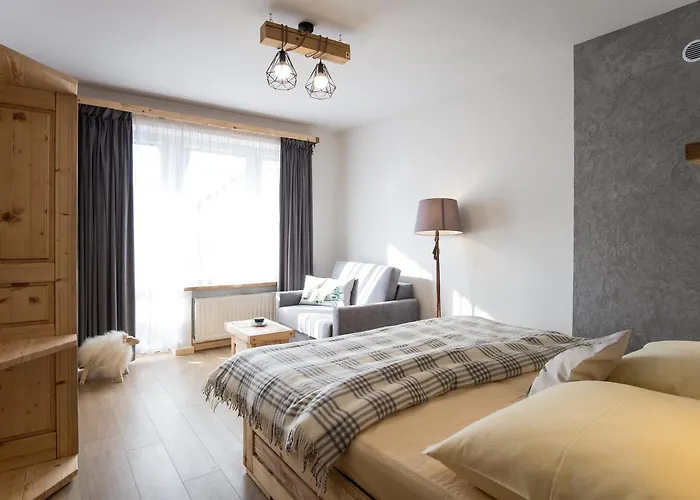 Apartamenty I Pokoje Bacowka Centrum Закопане | 2★