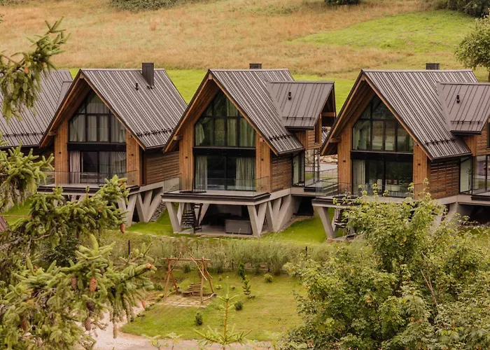 Crystal Pine Luxury Villas With Jacuzzi, Sauna & Spa By Bqqk Zakopane | 2★