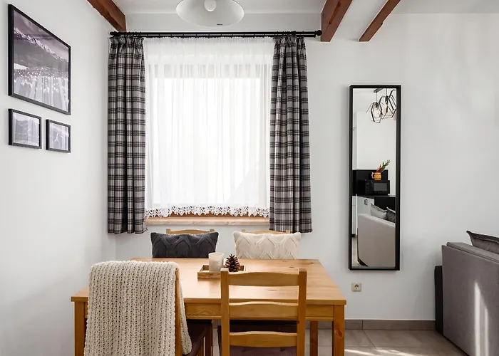 Golden Apartments - Villa Taternik - Mountain View Zakopane | 2★