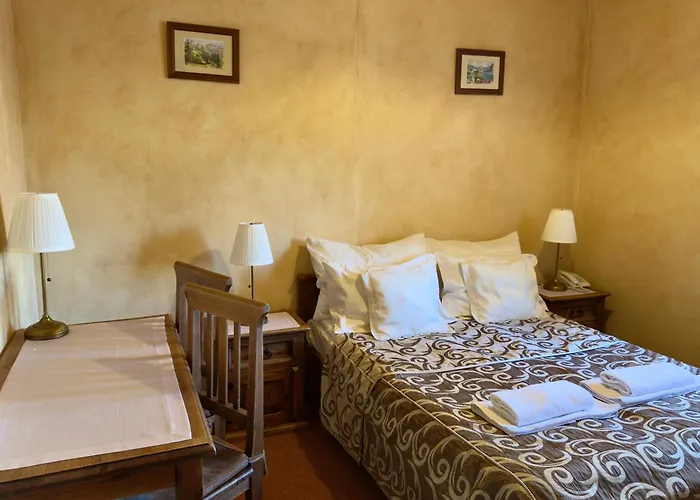 Hotel Dwor Karolowka